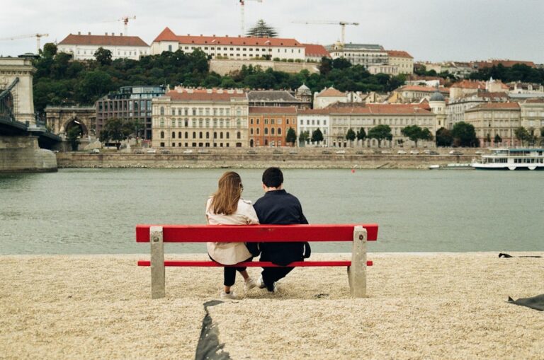 Why Do I Miss My Ex So Much? The Psychology Behind Longing