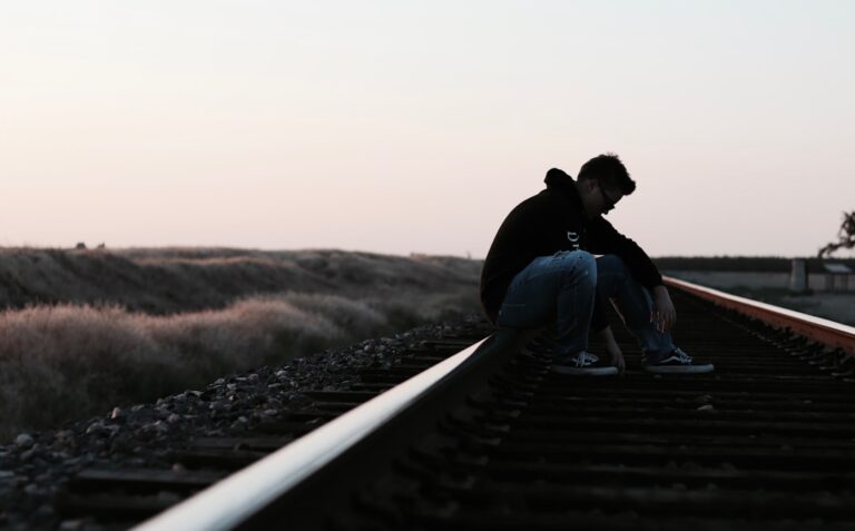 Why Am I Suffering Without My Ex? Understanding Heartbreak