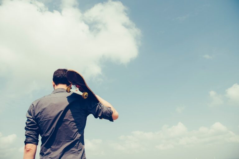 Coping When Your Partner Is Emotionally Distant